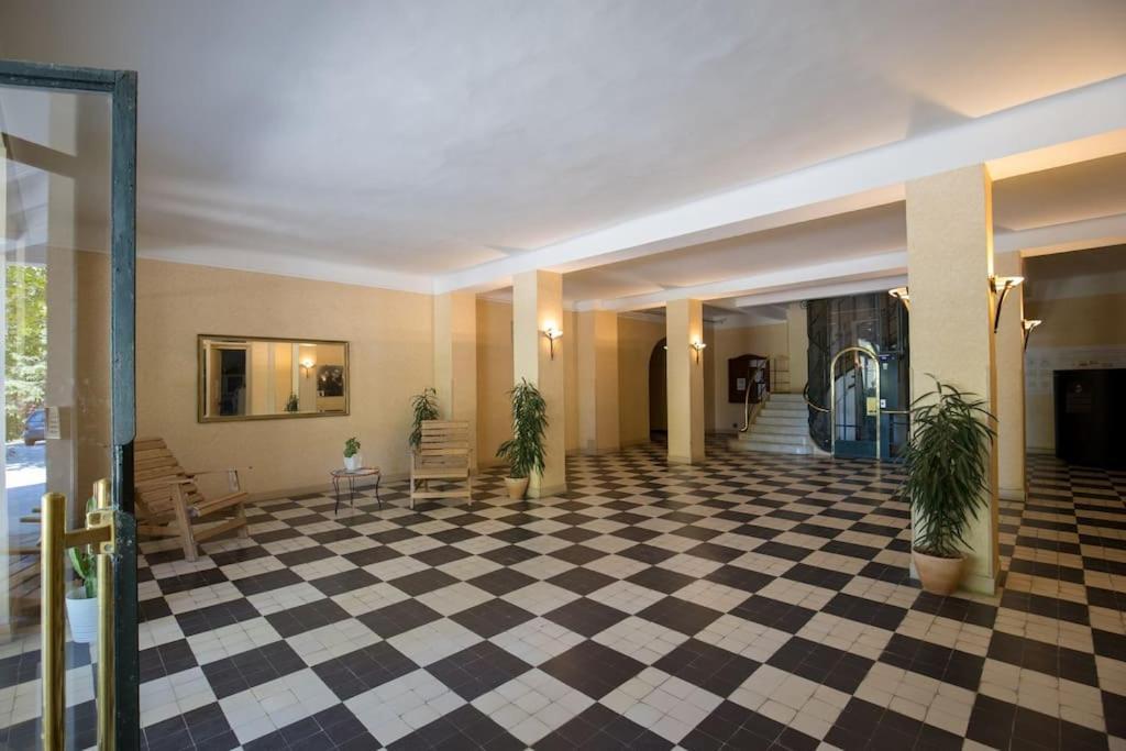 Apartment Avec Vue A