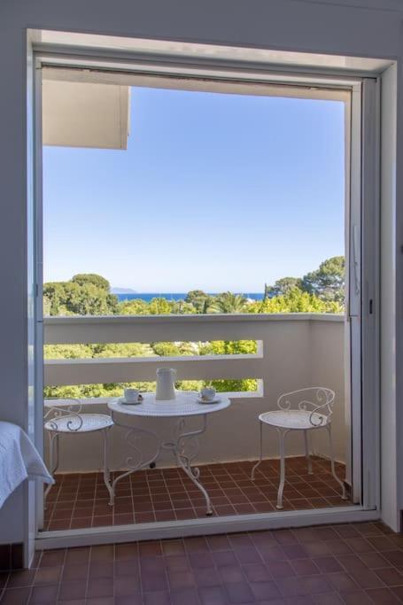 Avec Vue A Apartment *